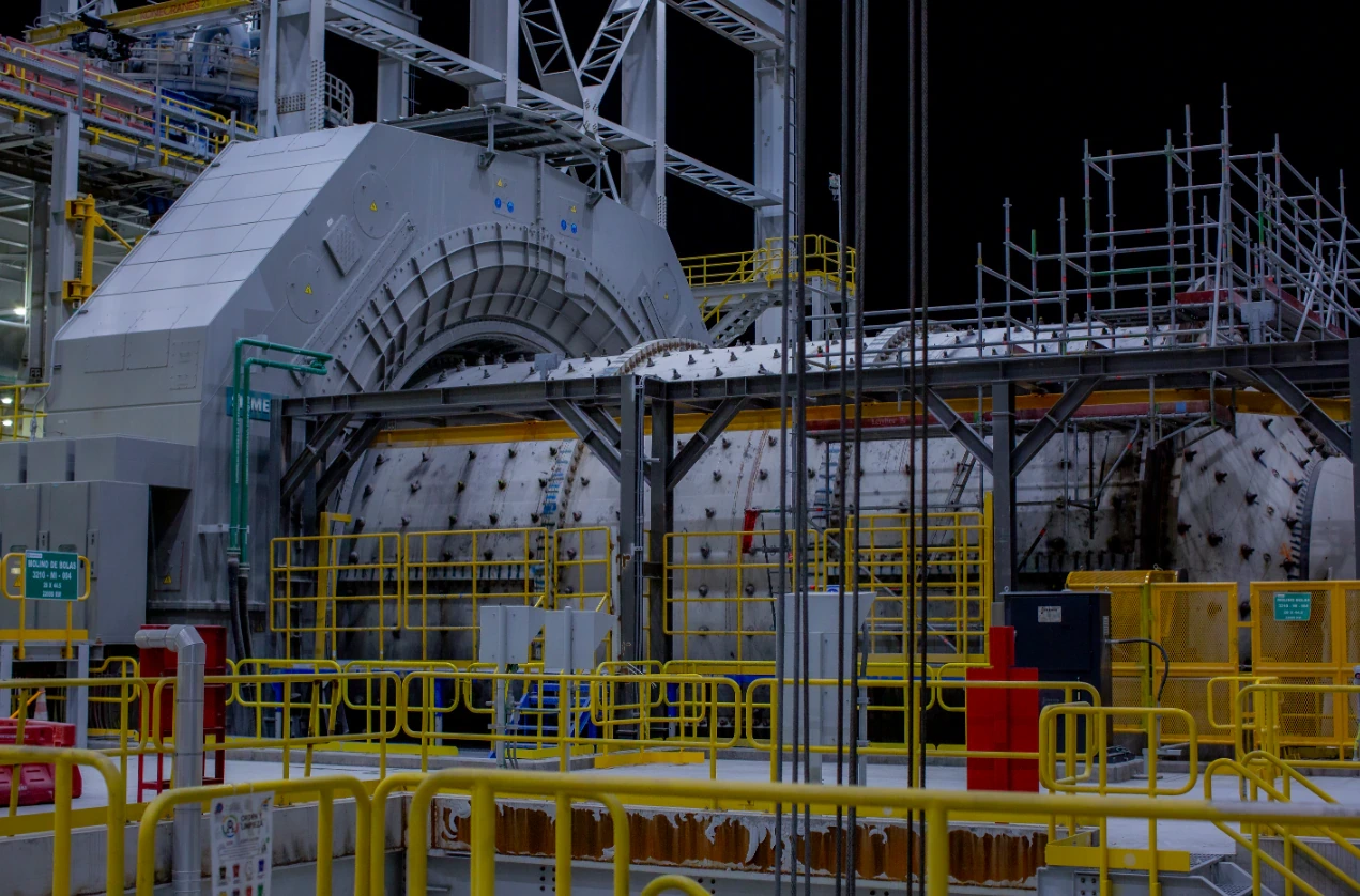 Vista industrial del proyecto Quellaveco — operación industrial